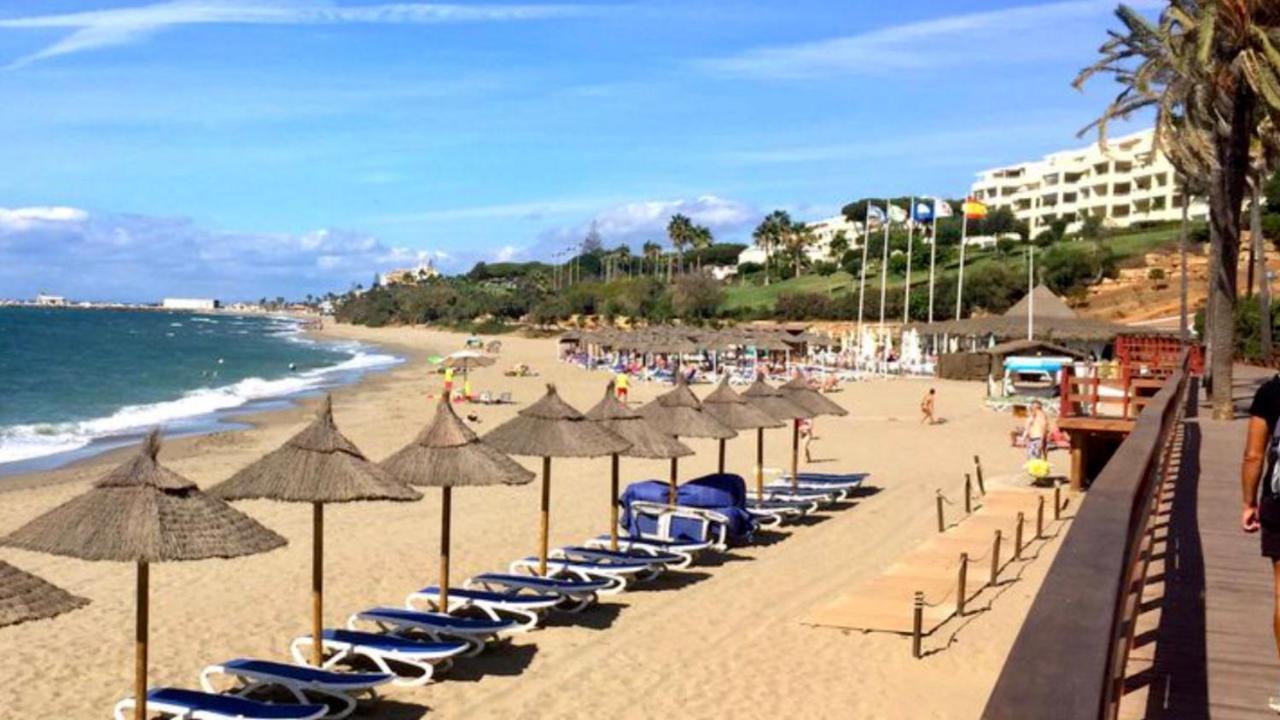 Mi Capricho 3-5 Beachfront- Apartment With Sea Views In Costa Del Sol Ситио-де-Калаонда Экстерьер фото
