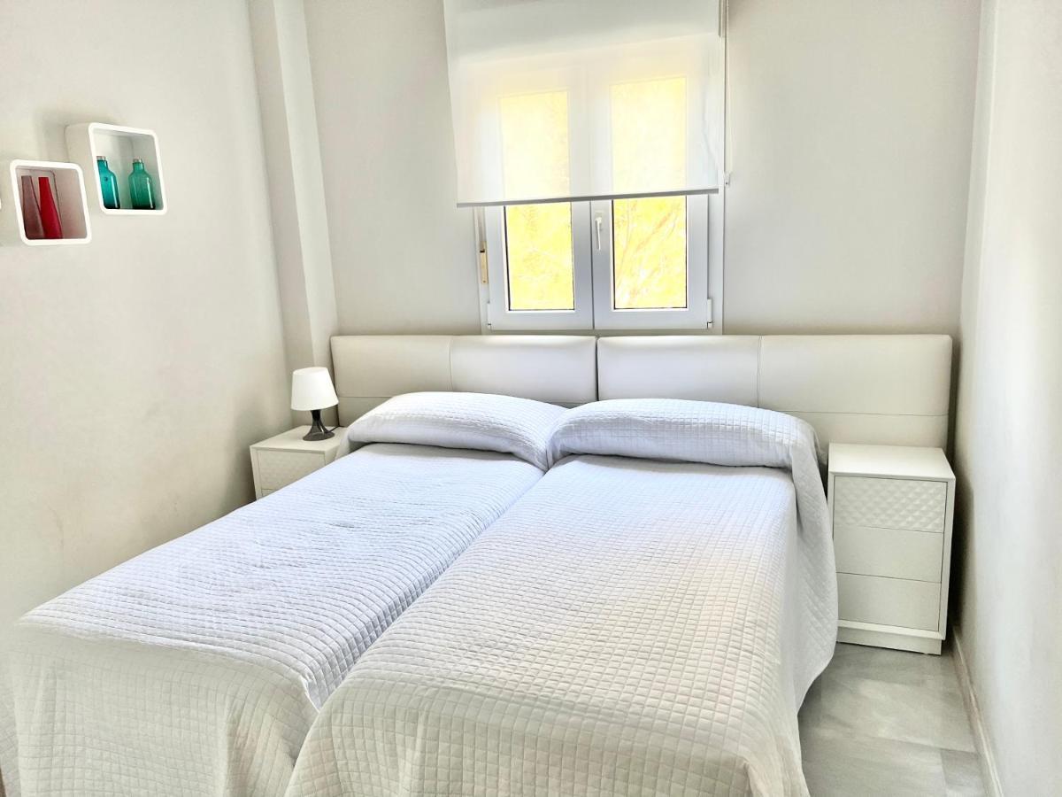 Mi Capricho 3-5 Beachfront- Apartment With Sea Views In Costa Del Sol Ситио-де-Калаонда Экстерьер фото